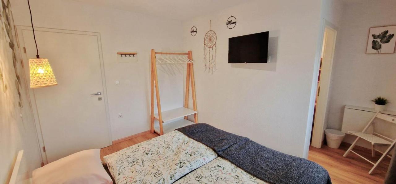 Hotel Samarin Črnomelj Εξωτερικό φωτογραφία