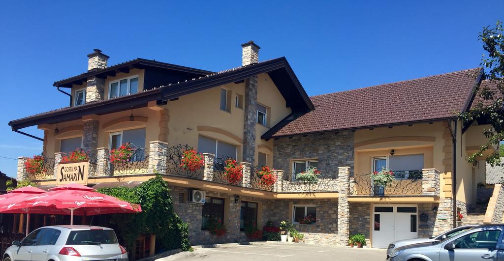 Hotel Samarin Črnomelj Εξωτερικό φωτογραφία