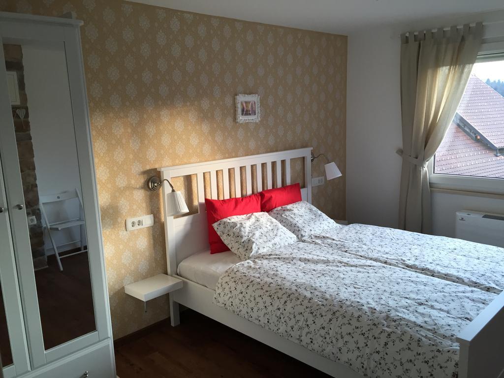 Hotel Samarin Črnomelj Εξωτερικό φωτογραφία